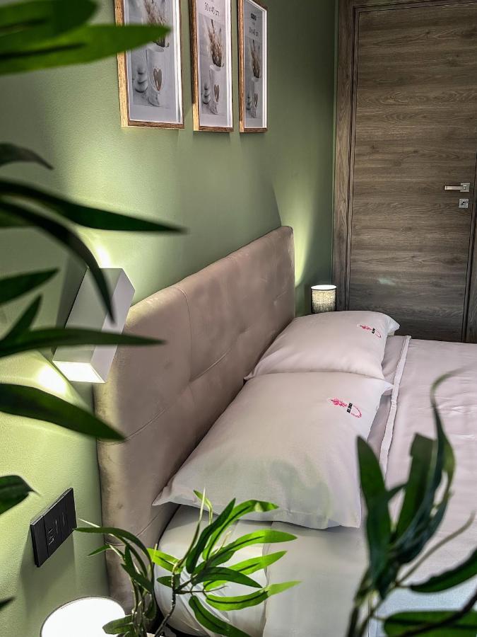 Bel Fiore Deluxe Apartment Cenova Dış mekan fotoğraf