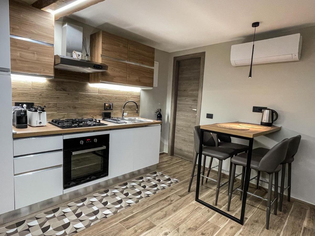 Bel Fiore Deluxe Apartment Cenova Dış mekan fotoğraf
